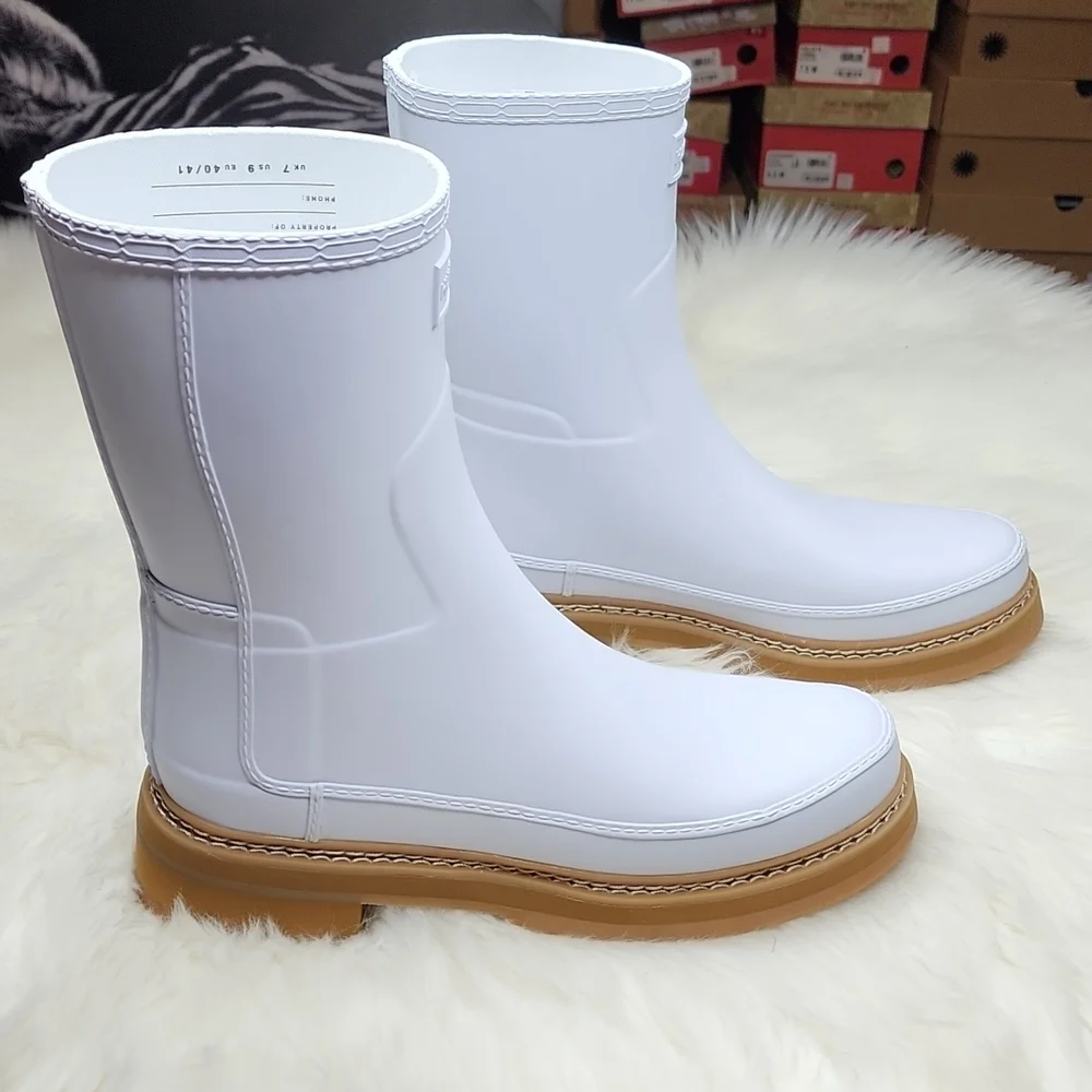 Hunter Refined Short Stitch Detail Wellington Boots Spurrey White Tan